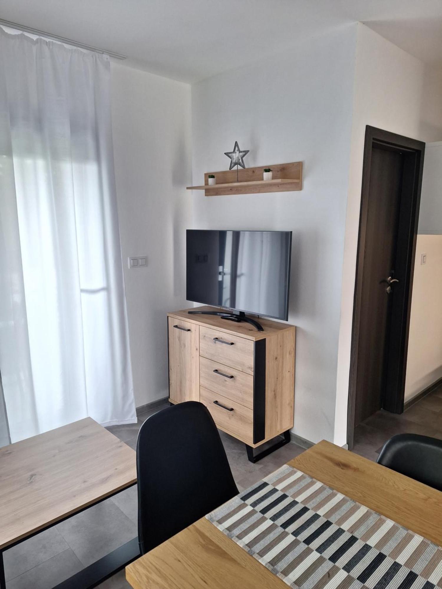 Mb Apartmany Lipno Lipno nad Vltavou Eksteriør bilde
